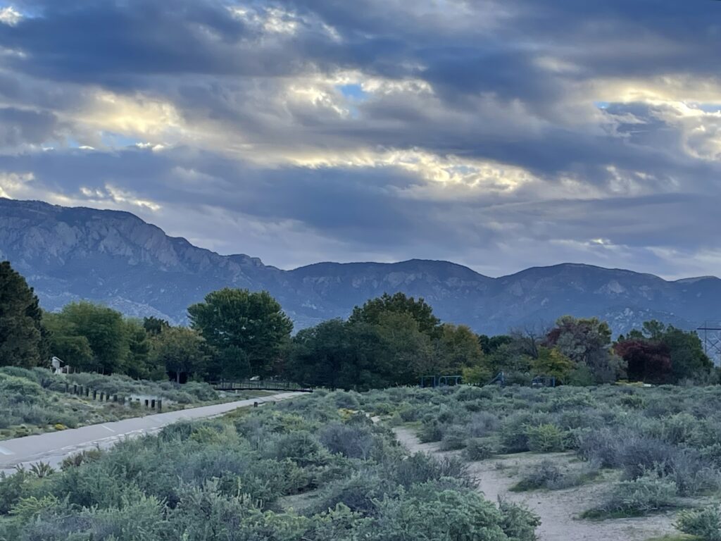 Rest day walk around Heritage Hills Park